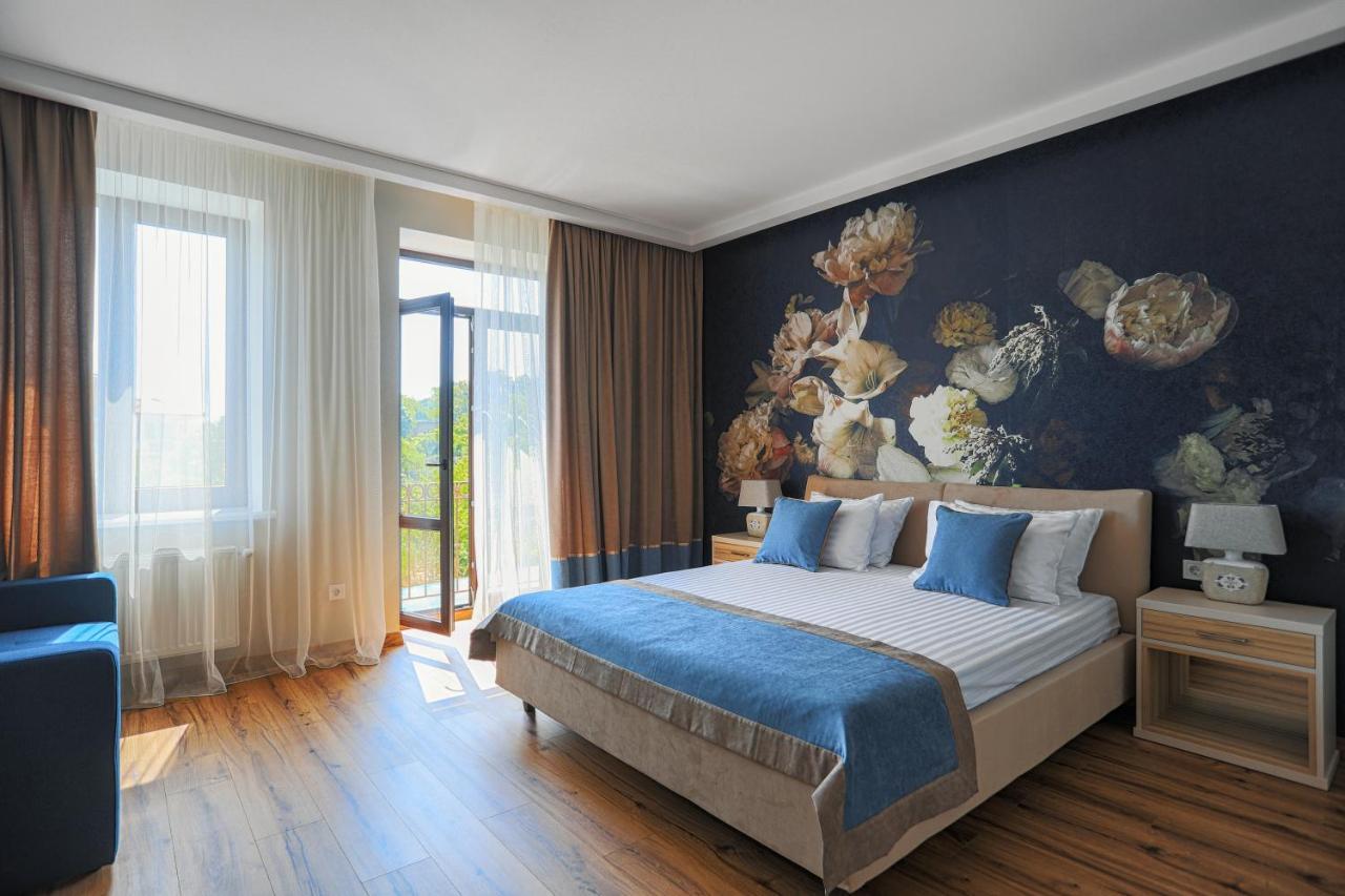 Redling 4* Odessa